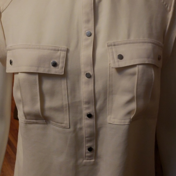 Calvin Klein cream "safari" blouse - Picture 5 of 8